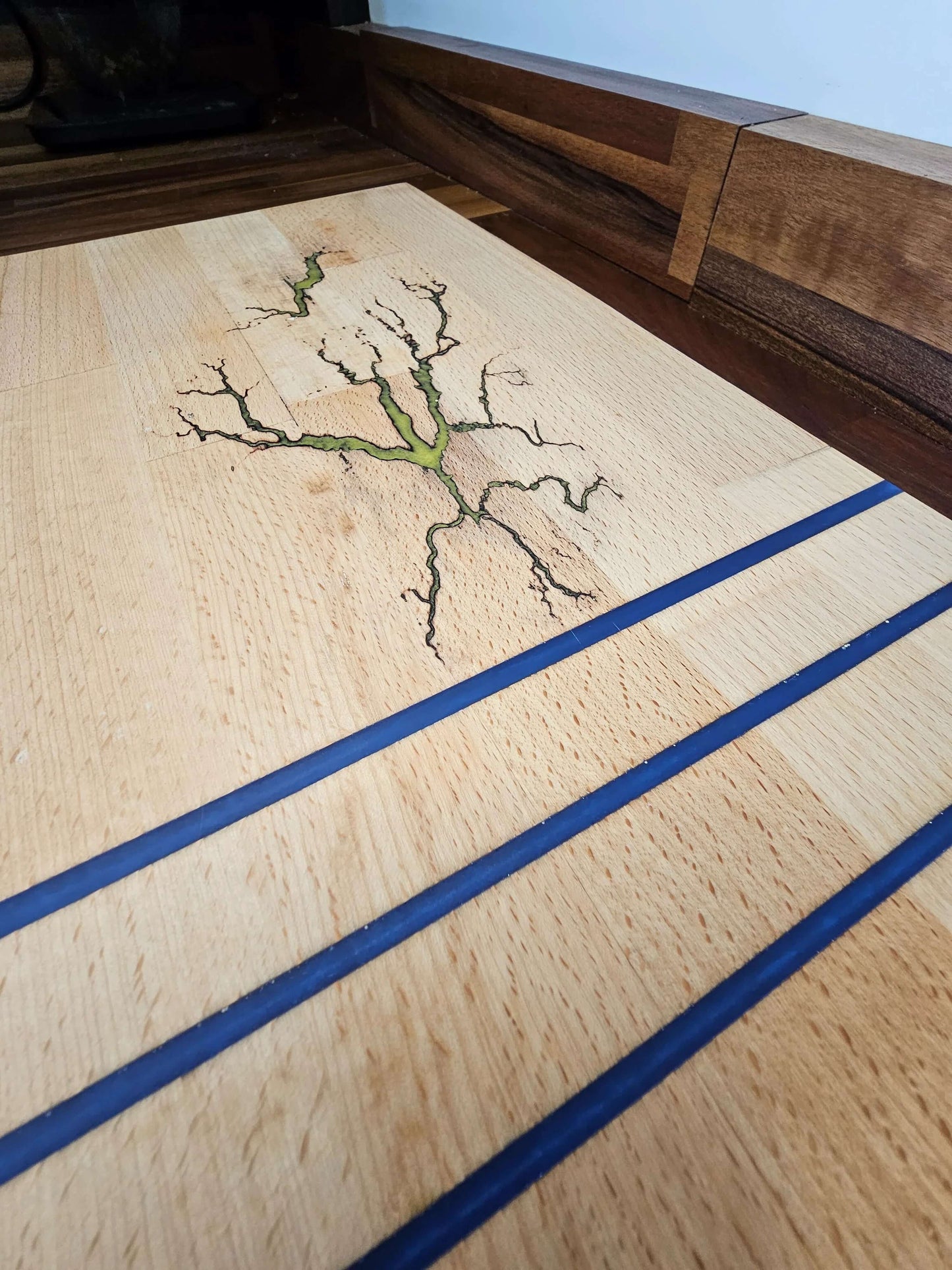 Chopping Board – Resin Inlay & Groove Design 400 × 300 × 38mm