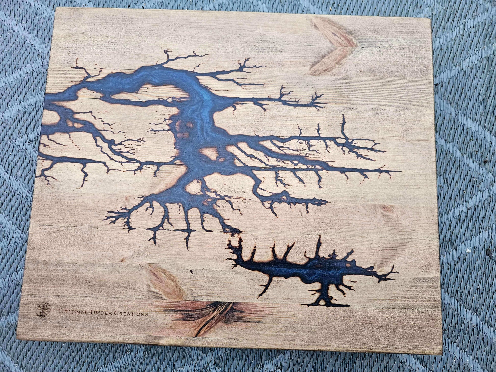 Fractal Burn Chopping Board – Handmade Lichtenberg Art Board