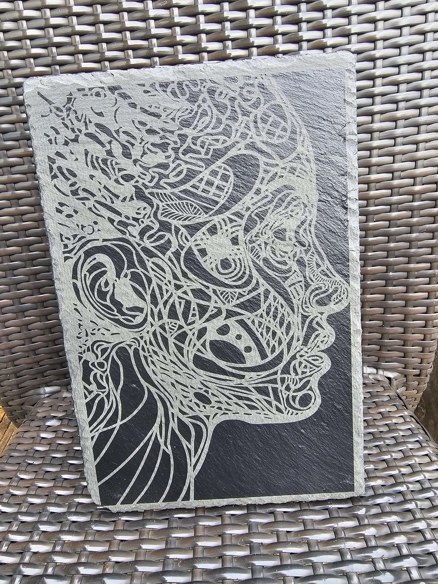 slate Abstract Face Art – Laser Engraved Line Drawing Wall Plaque