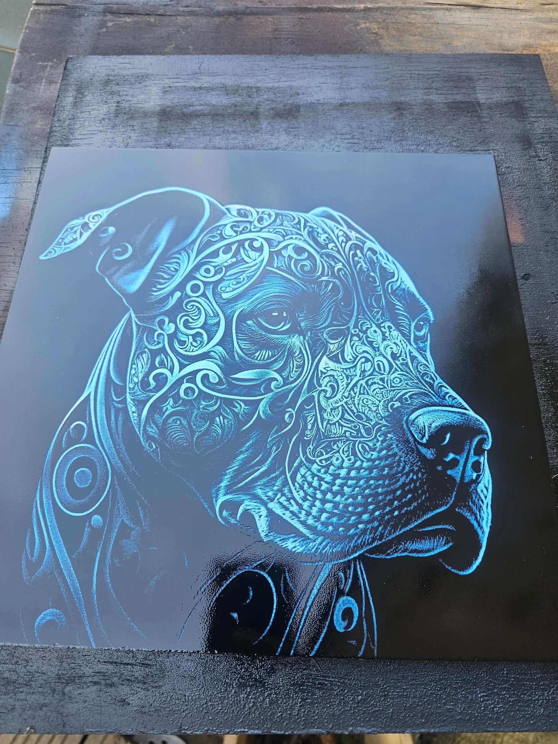tile Blue Tribal Pitbull Art – Laser Engraved 30cm Tile 3D Effect Dog