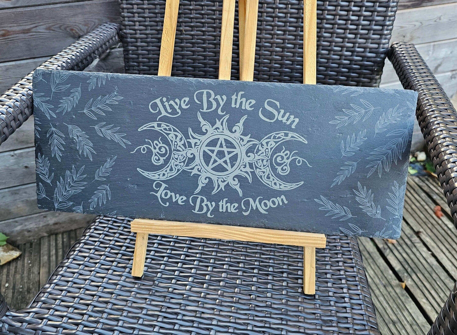 slate Live By the Sun, Love By the Moon Slate Plaque – 46cm x 18cm –