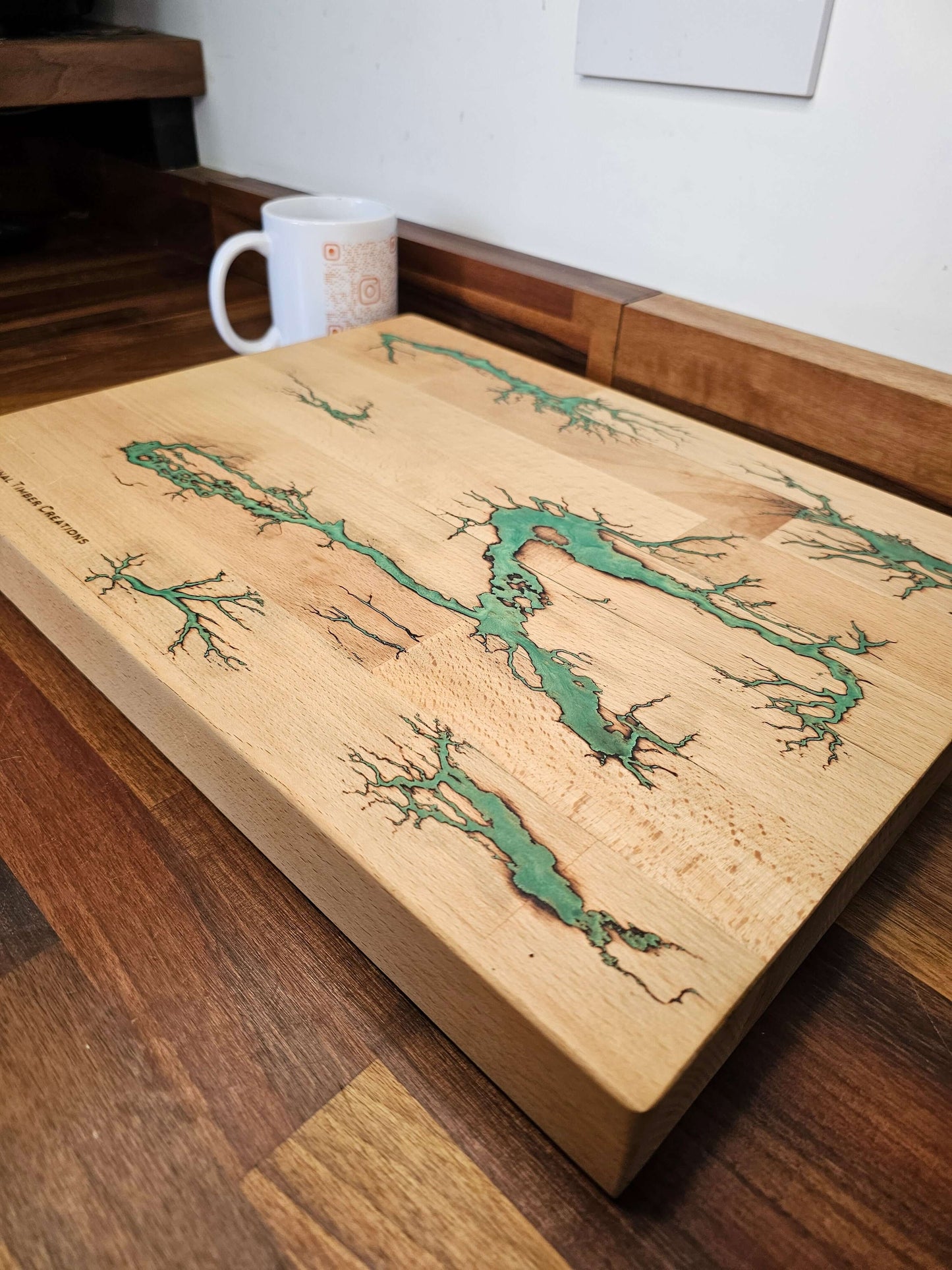 Chopping Board – Green Resin Fractal Burn 400 × 300 × 38mm