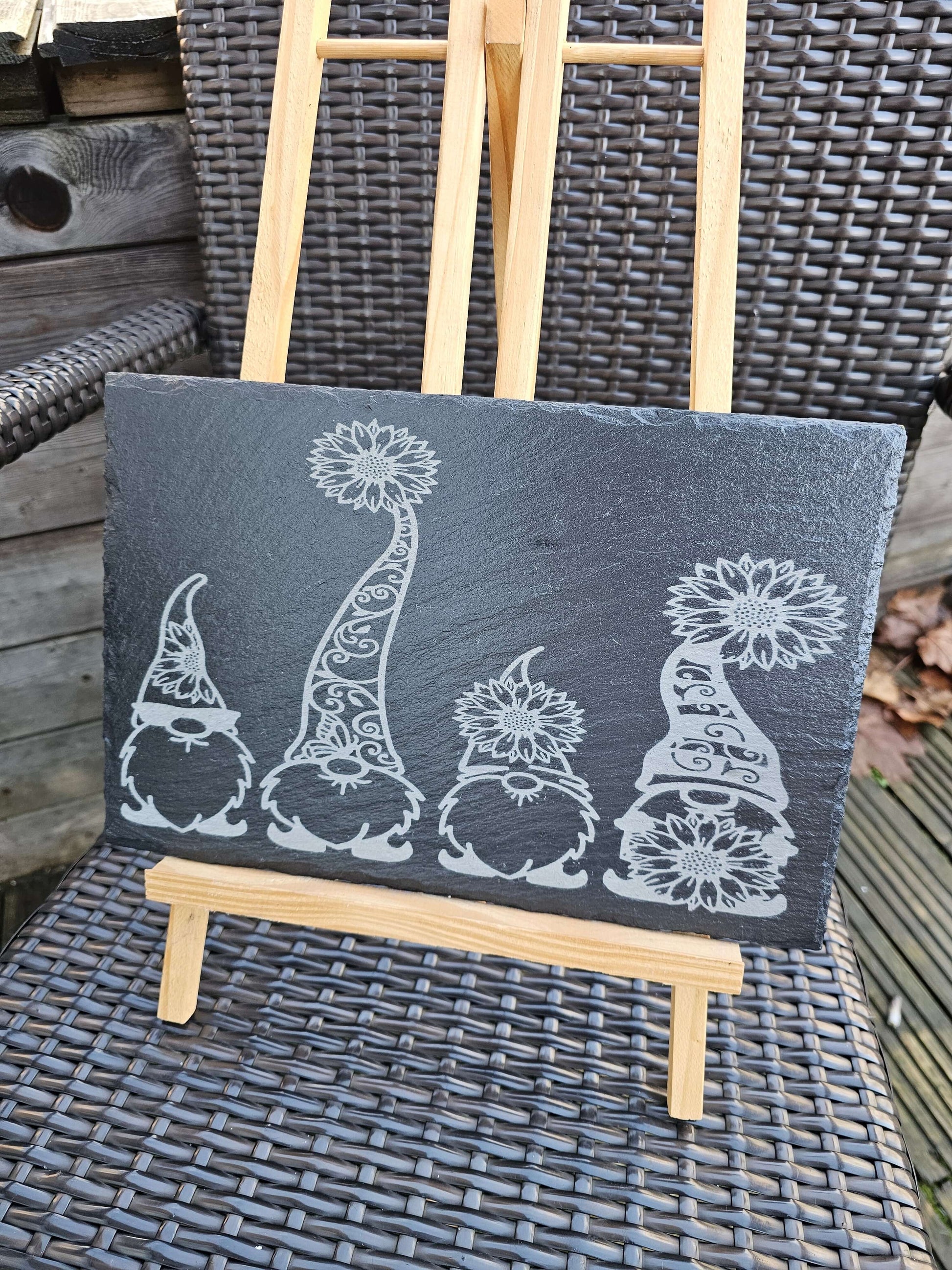 Slate Plaque Engraved Gnome Slate Plaque 30cm x 20cm Indoor Outdoor