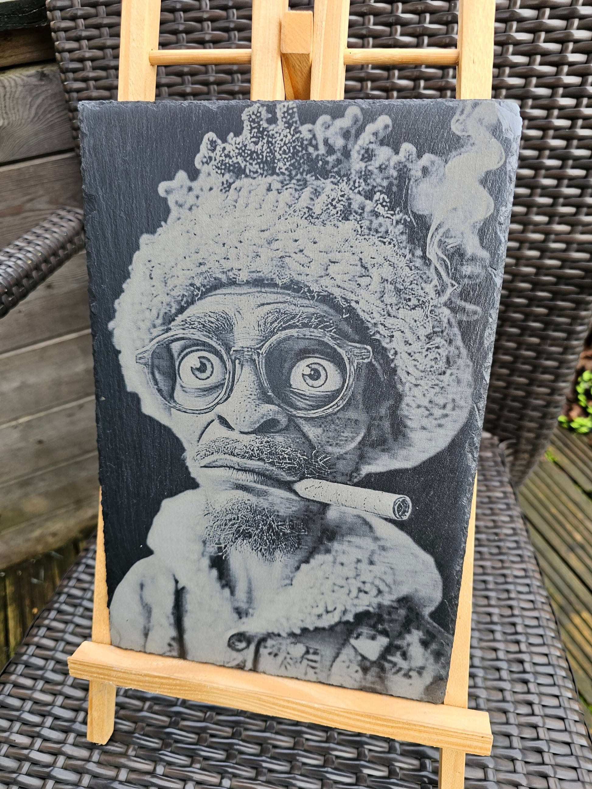 Slate Plaque Smoking Character Cartoon Art – Laser Engraved (30×20cm)